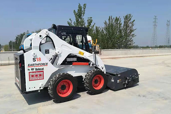 水穩(wěn)攪拌站如何進(jìn)行良好保養(yǎng)及小心使用？